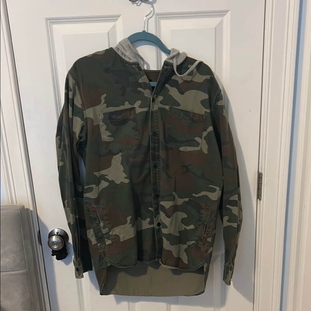 PacSun Green Camouflage Jacket
